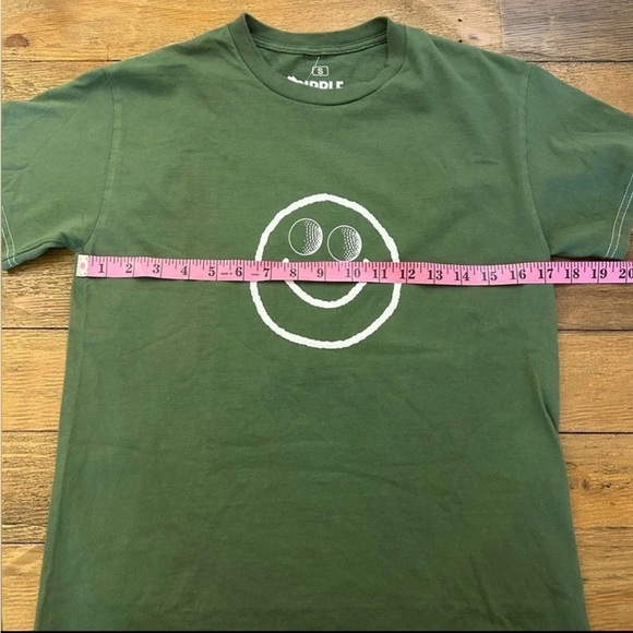 URBAN OUTFITTERS Green Golf is
Good T-Shirt with Smiley Face - Picture 6 of 9